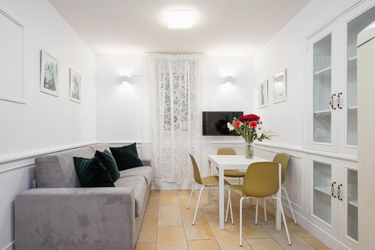 Hemeras Boutique Homes - Design Flat In The City Center Mailand Exterior foto